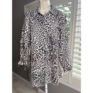 Chicos No Iron Animal Print Top Button Down Shirt Size L Chicos 2 100% Cotton